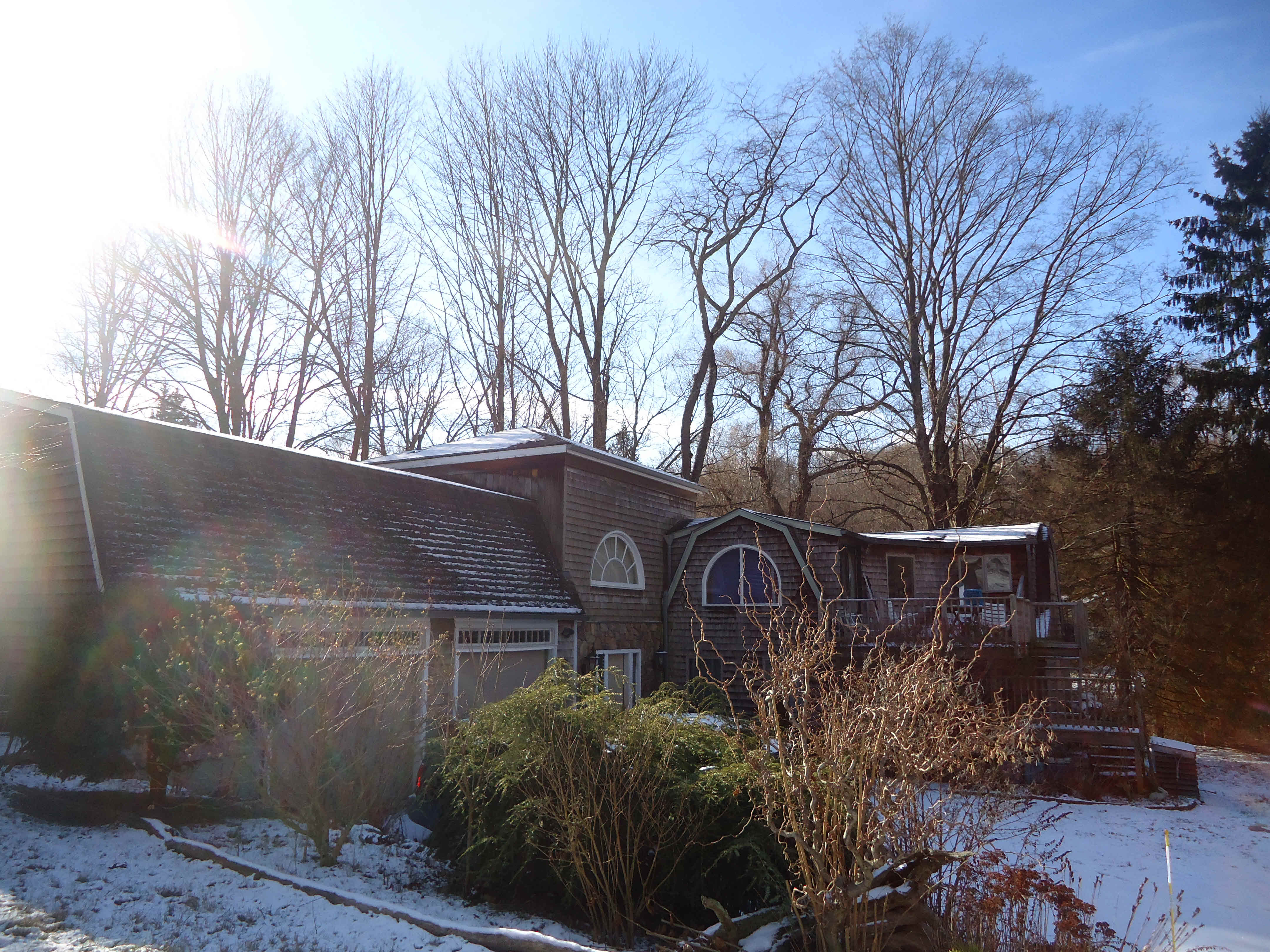 Building photograph for 193 CLATTER VALLEY RD